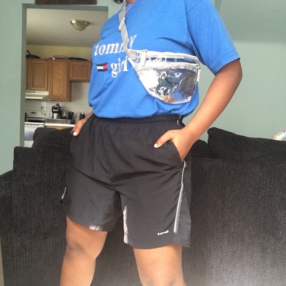 Tommy Hilfiger Tee - Picture 3 of 4